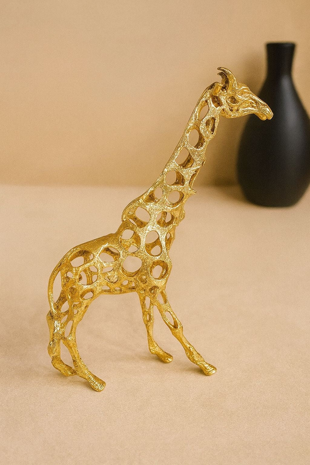 Giraffe metal decor