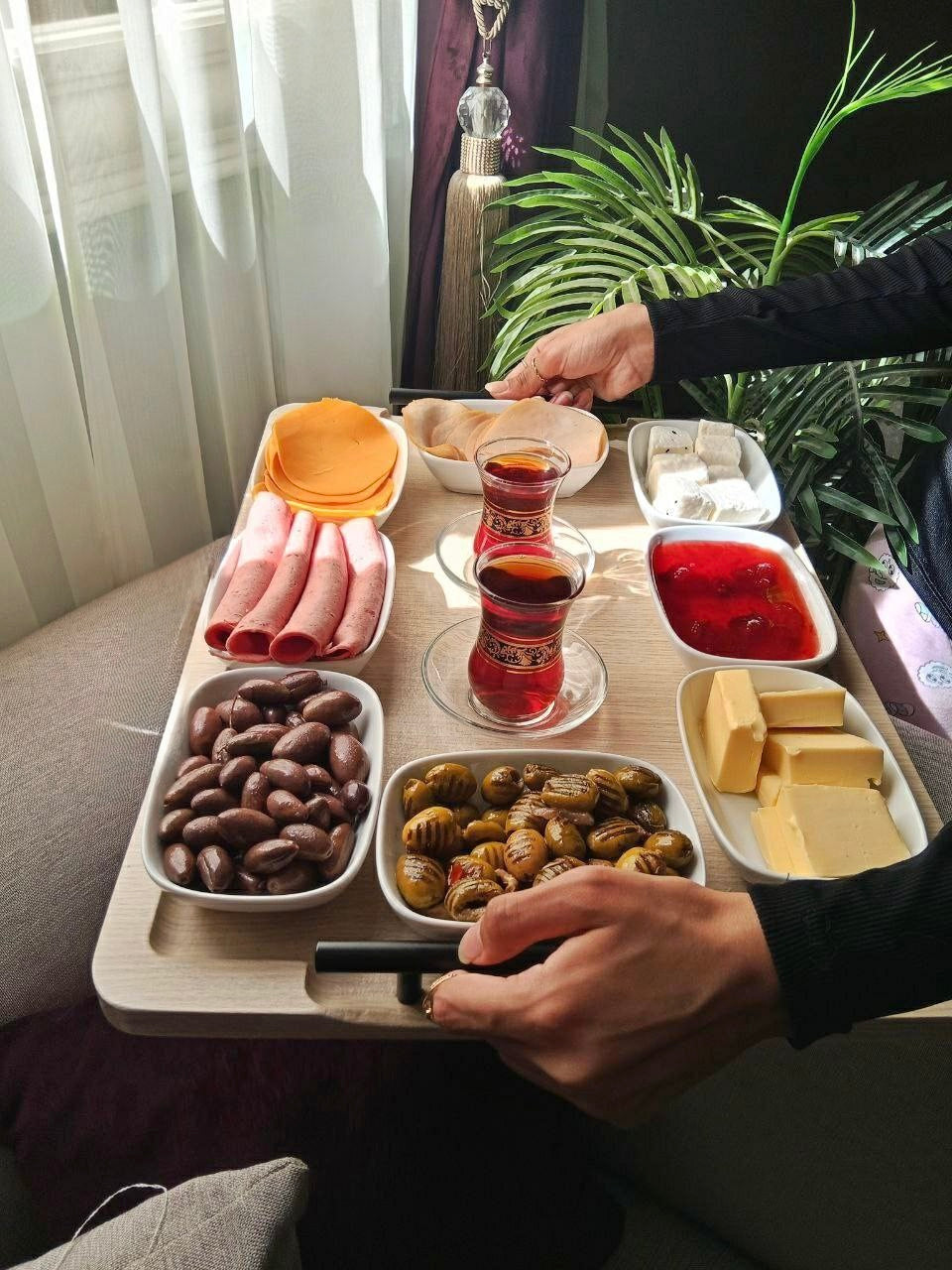 Wooden breakfast tray 38*55 cm