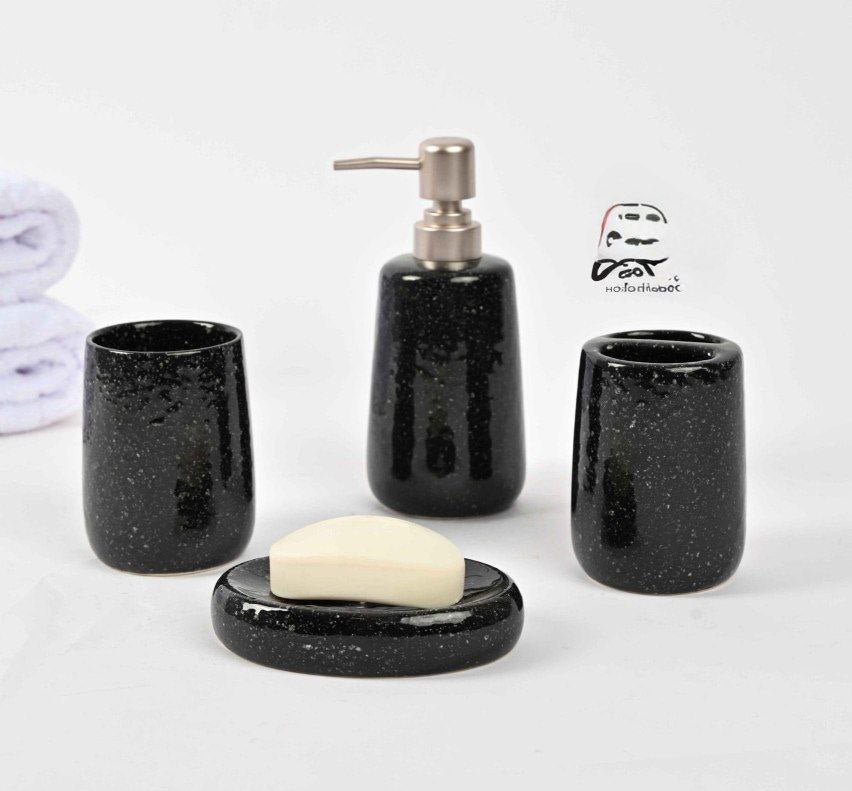 Porcelain bathroom set