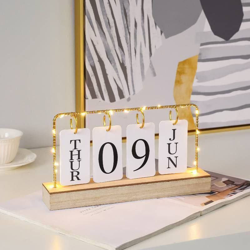 Lighted calendar stand