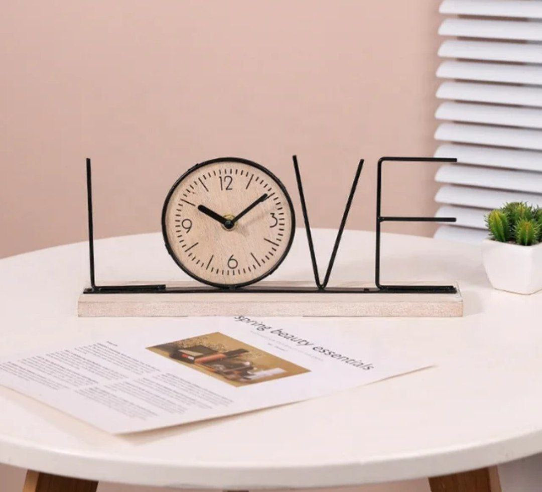 Stand clock