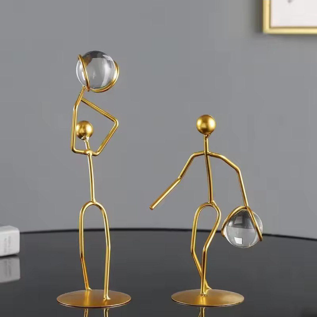 Gold crystal stand