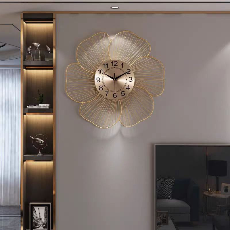 Metal tableau clock
