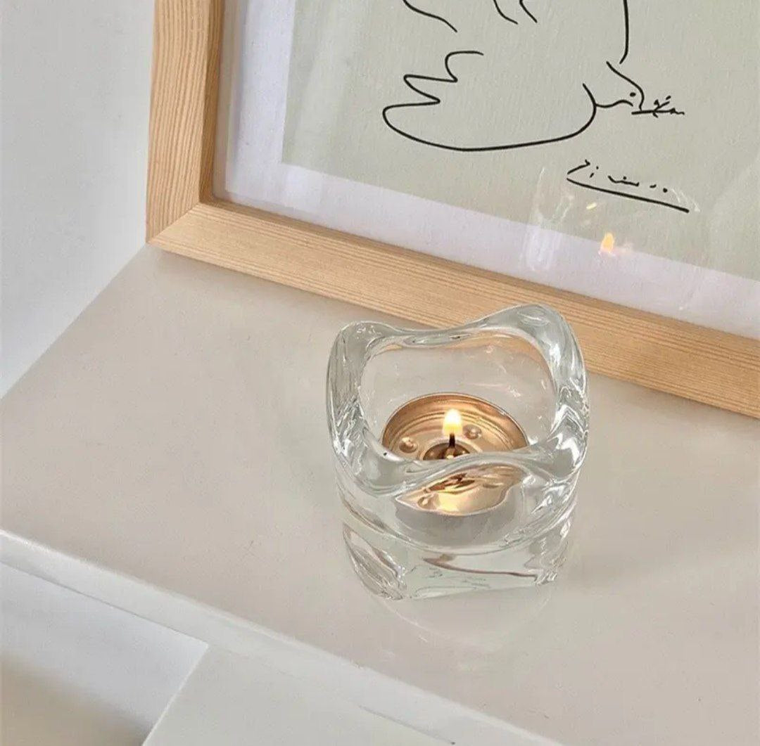 Candle holder