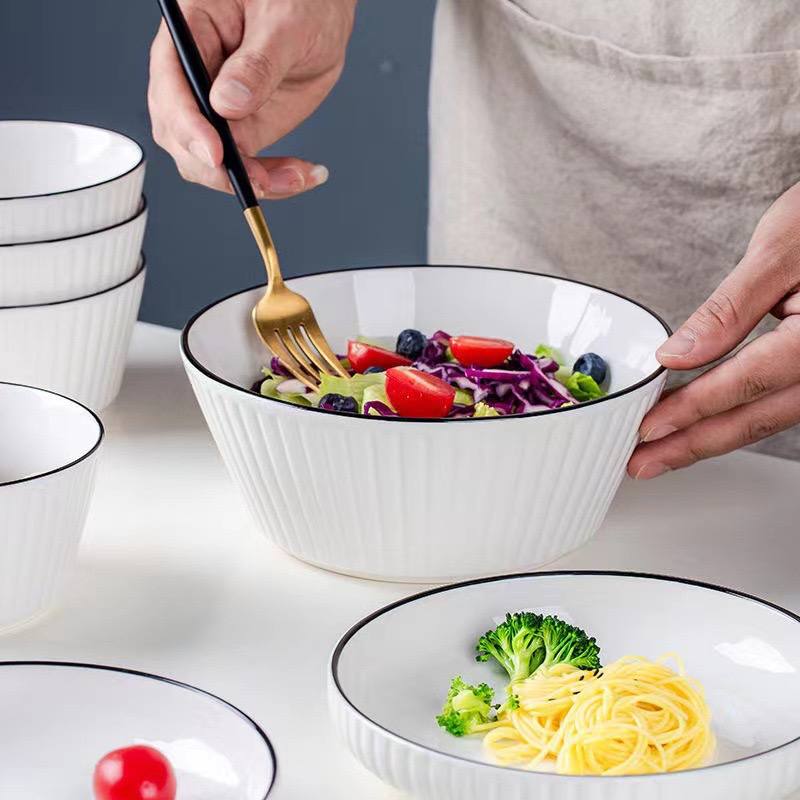 Porcelain bowl