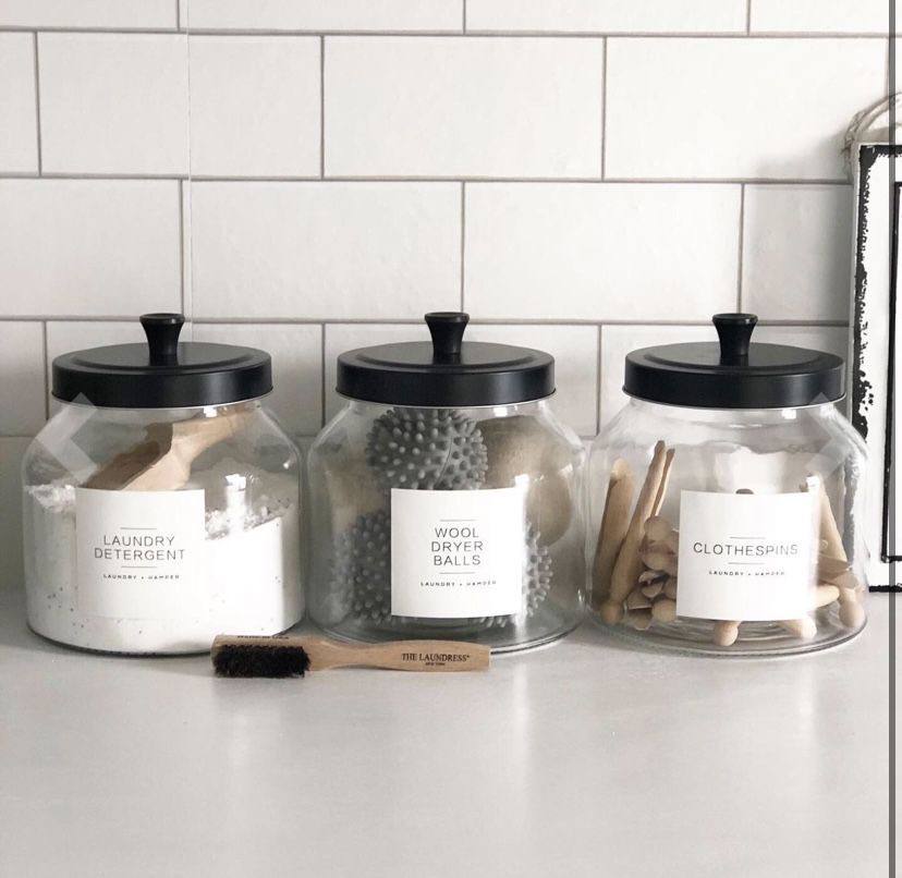 Glass jar