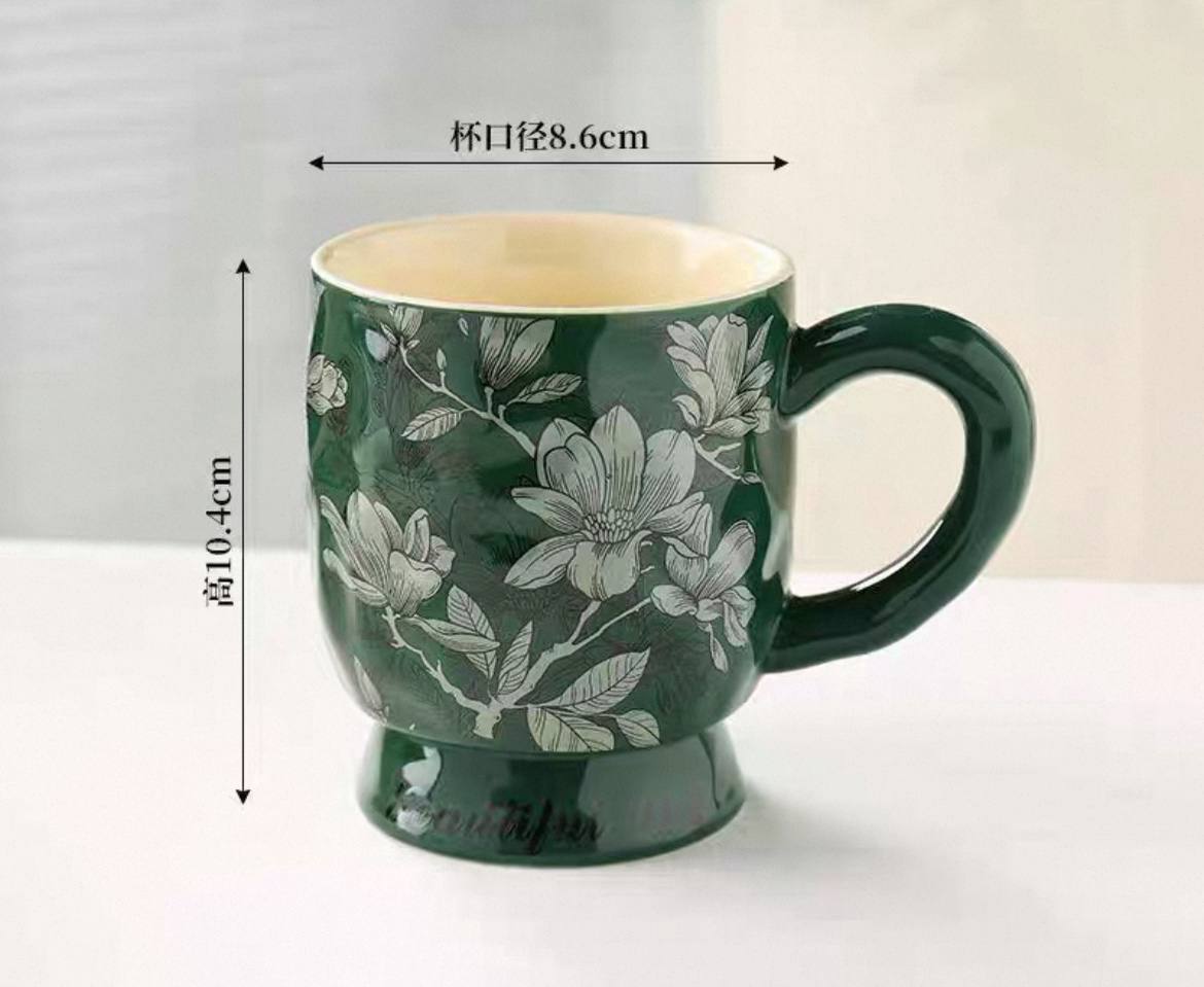 Porcelain mug