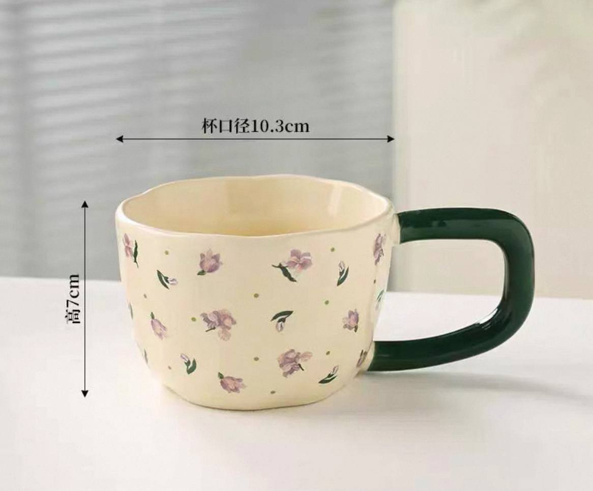 Porcelain mug