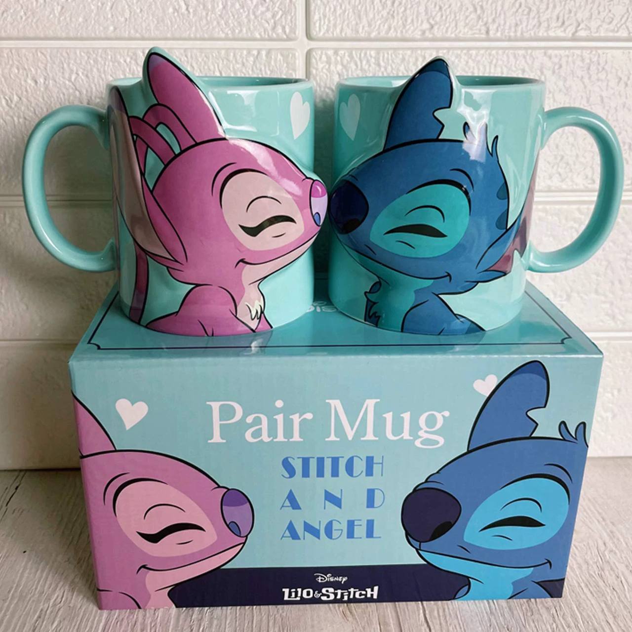 Stitch porcelain couple mug set