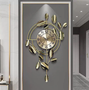 Metal tableau clock