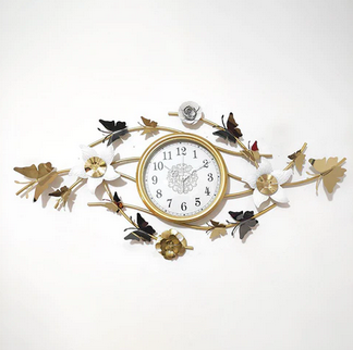 Metal tableau clock
