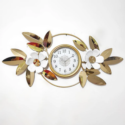 Metal tableau clock