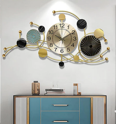 Metal tableau clock