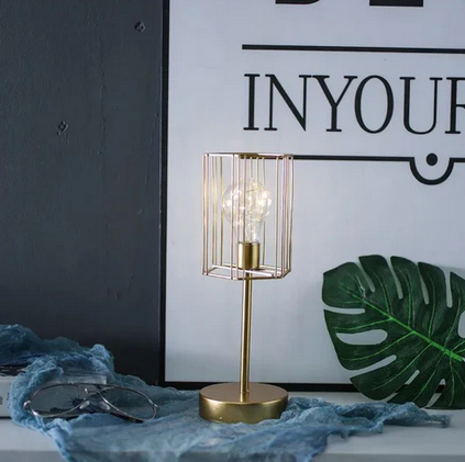 Table lamp
