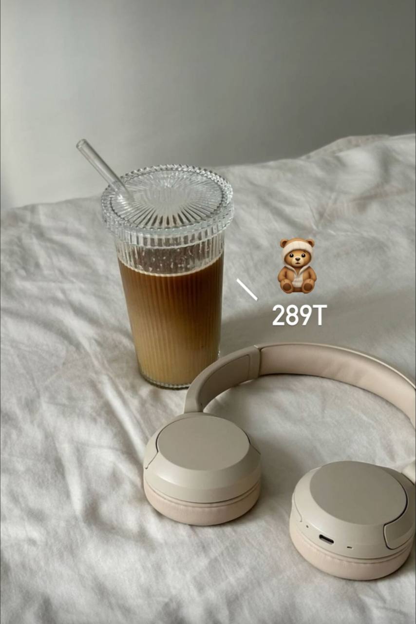 Mug With a glass straw