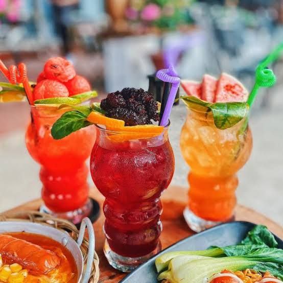 Cups set