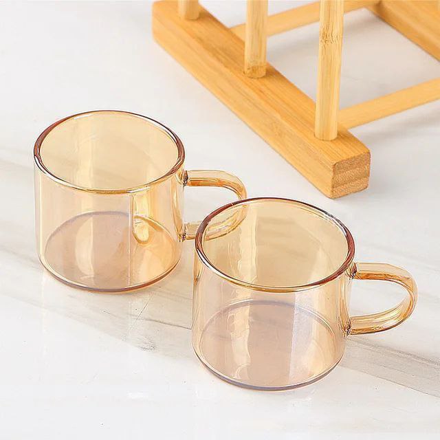 A kettle set with 6 coffee cups