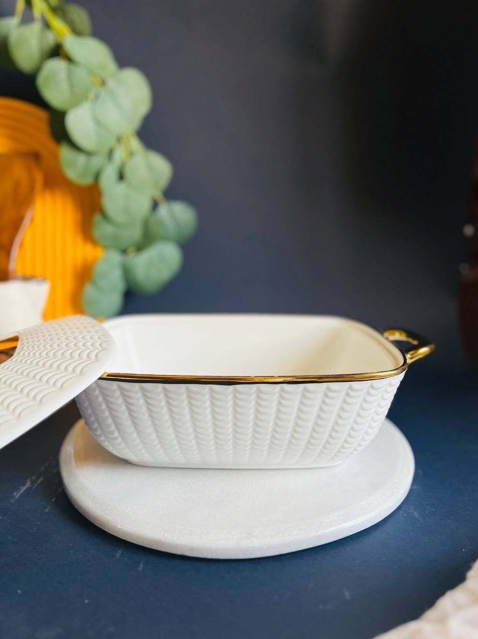 Porcelain casserole