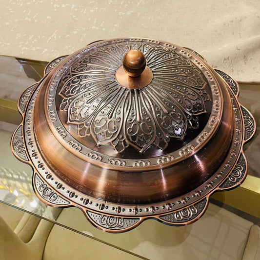 Grand Serving Tray and Serving Set