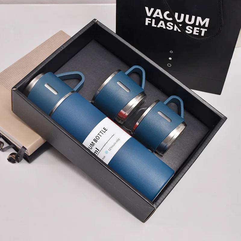 Original Thermos set with 3 stainless steel cups