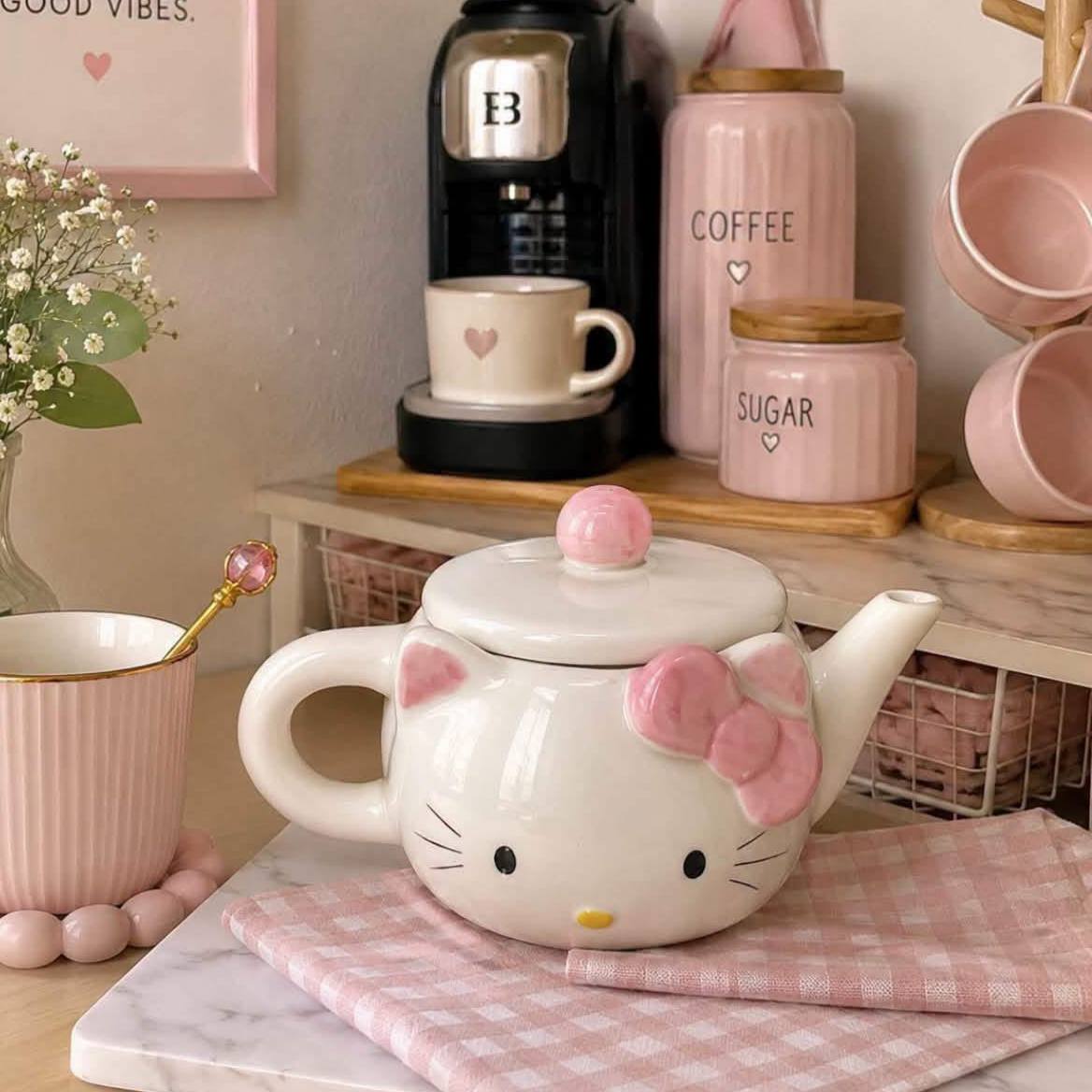 Kitty Teapot 250 ml