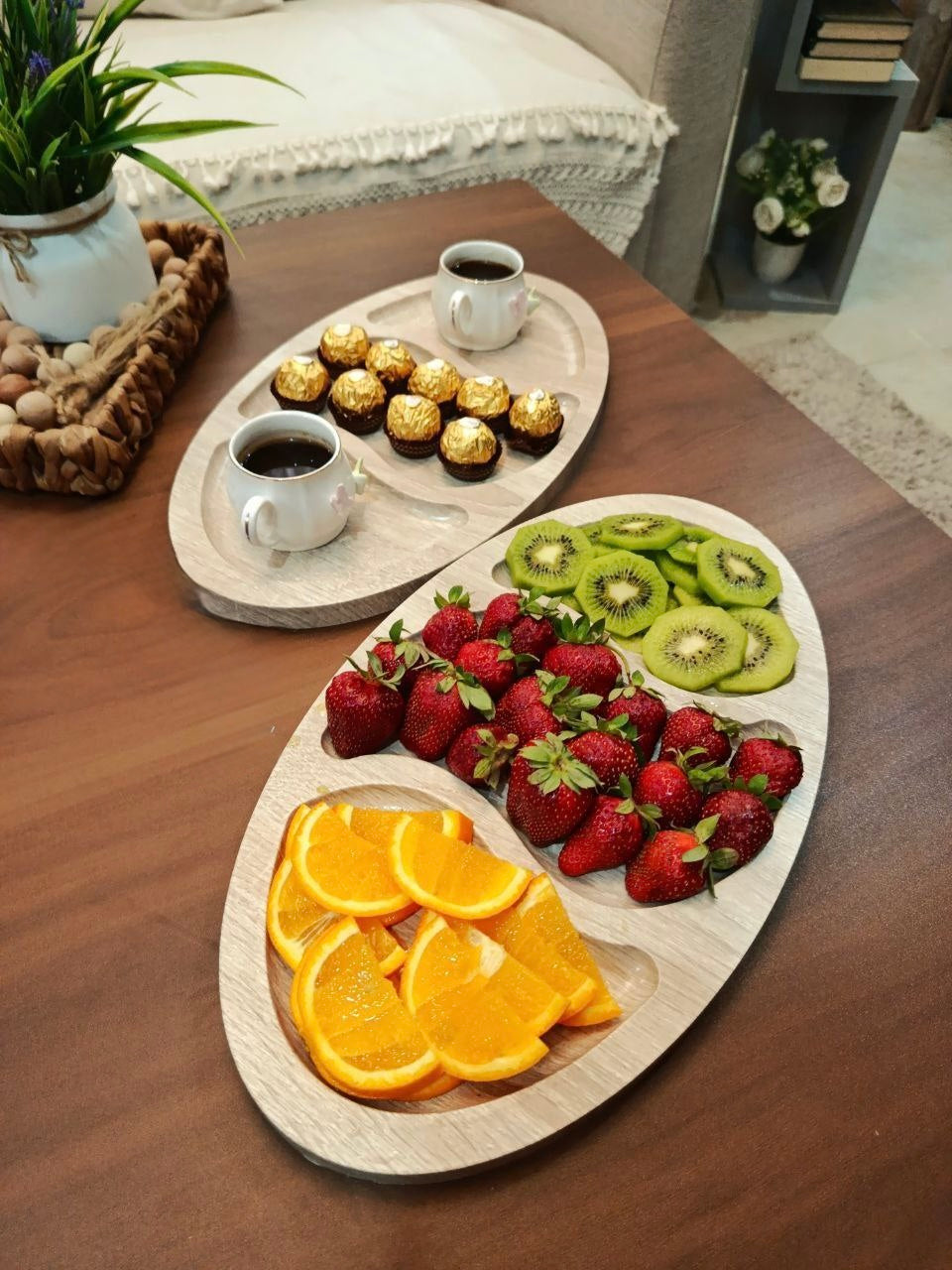 Snacks wooden tray 22*38 cm