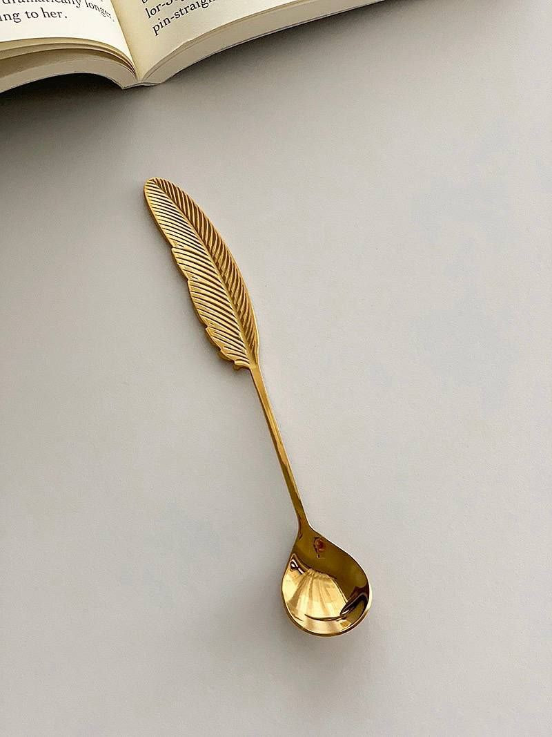 Stainless steel spoon set 6 pieces