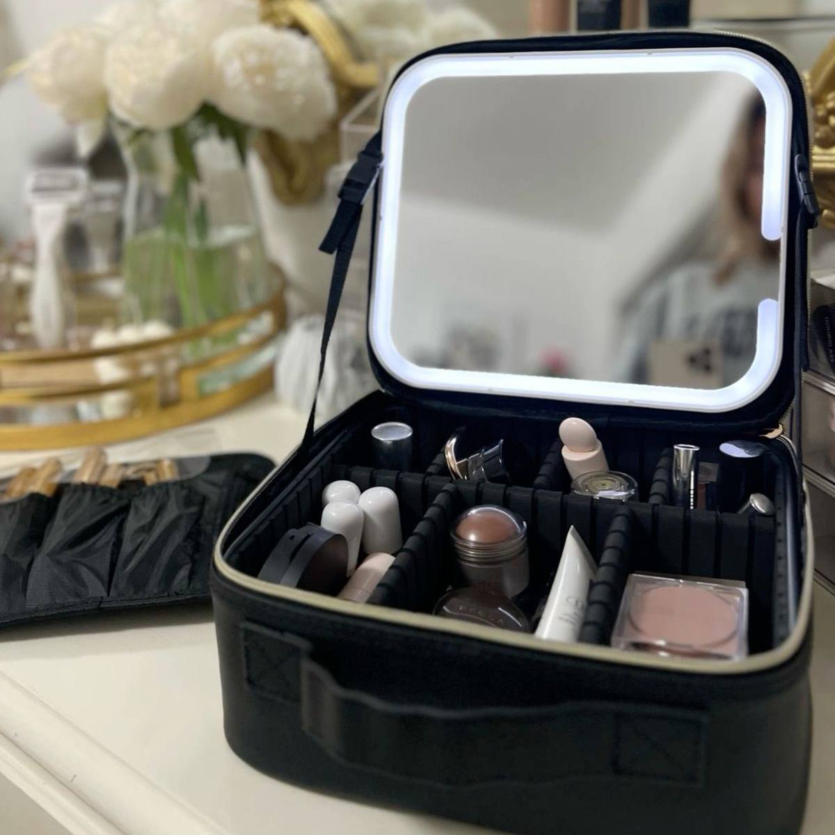 Makeup bag