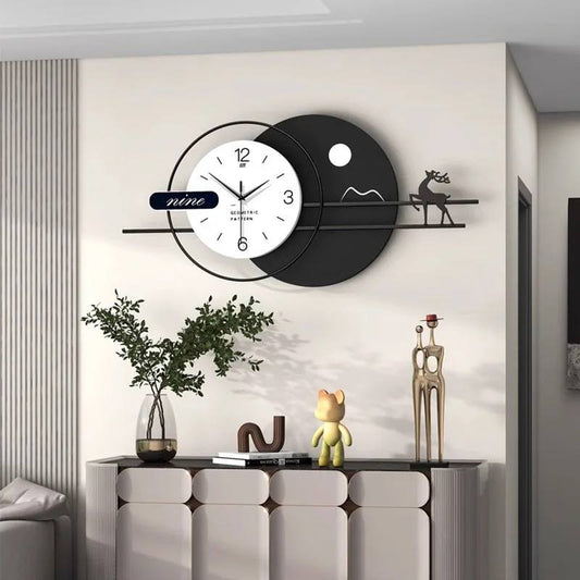Metal tableau clock