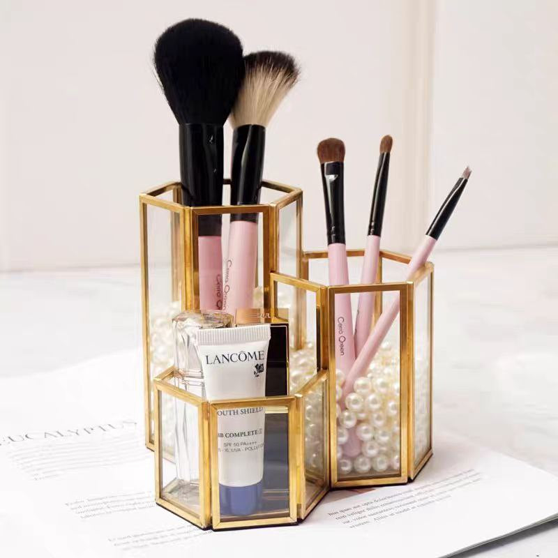 Multipurpose glass organizer