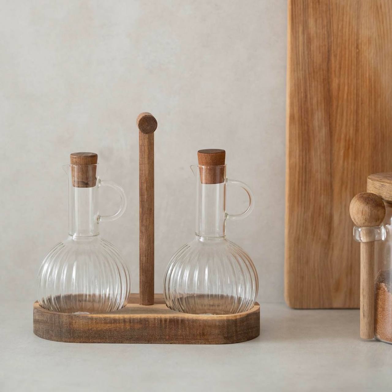 Pyrex 2-piece oil set