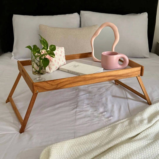 Breakfast serving tray with legs for bed and floor