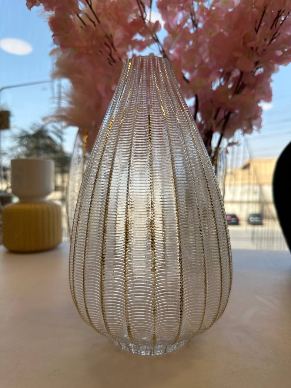 Glass vase