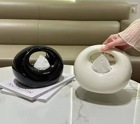 Porcelain tissue box