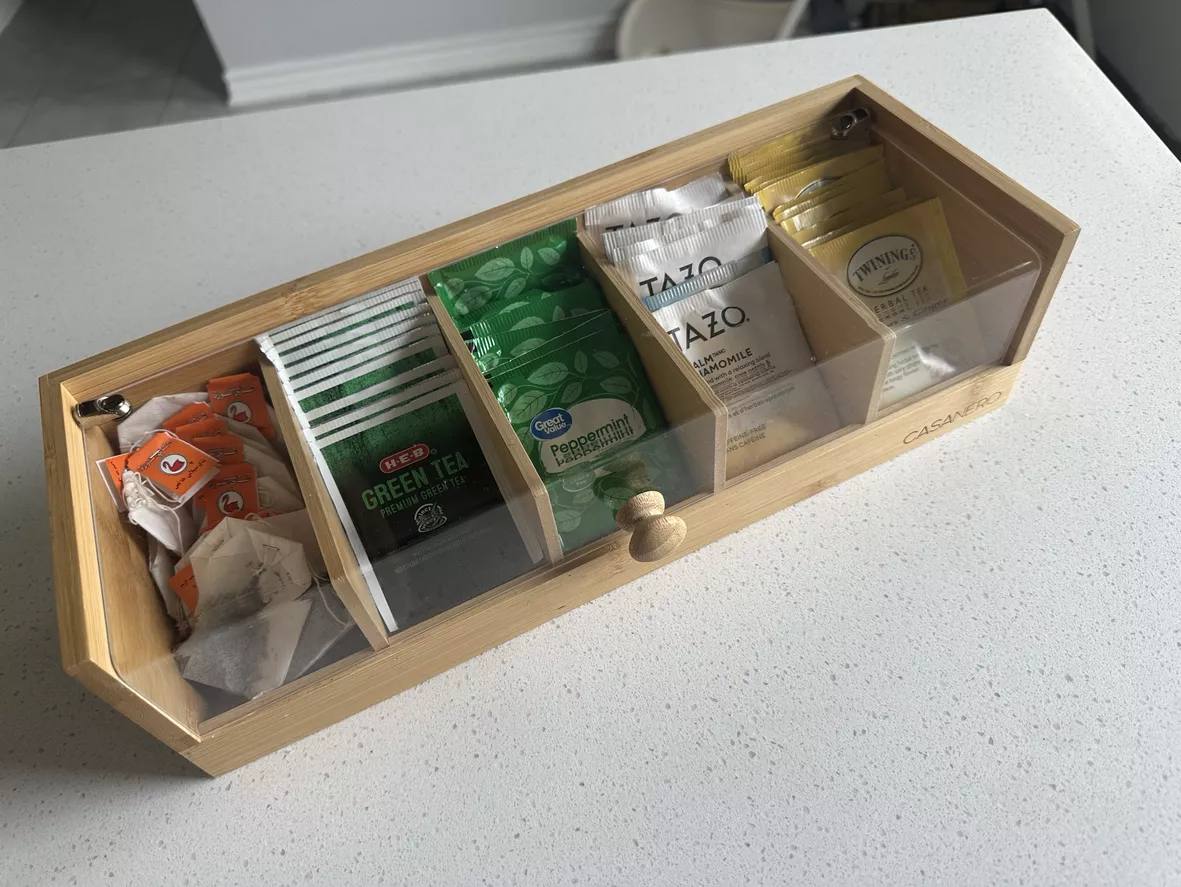Bamboo tea box