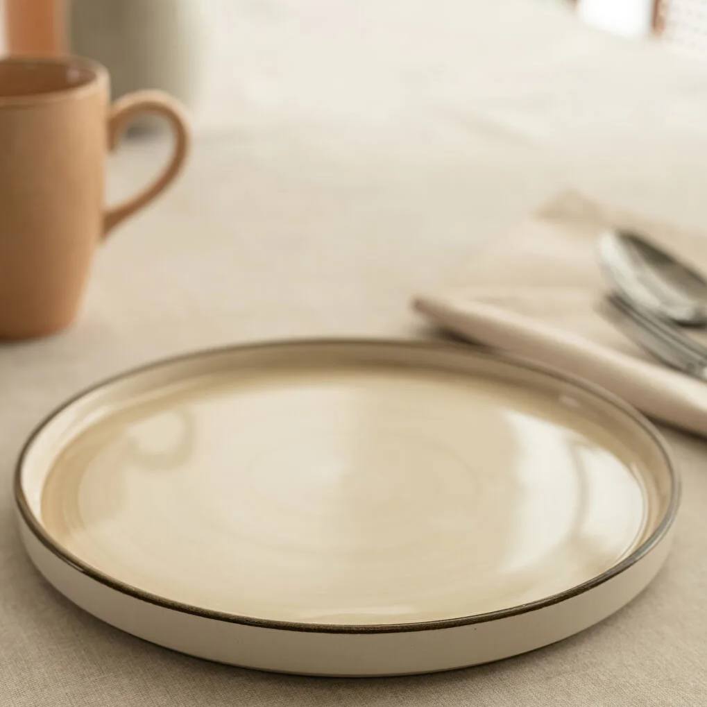 Porcelain plate 20 cm