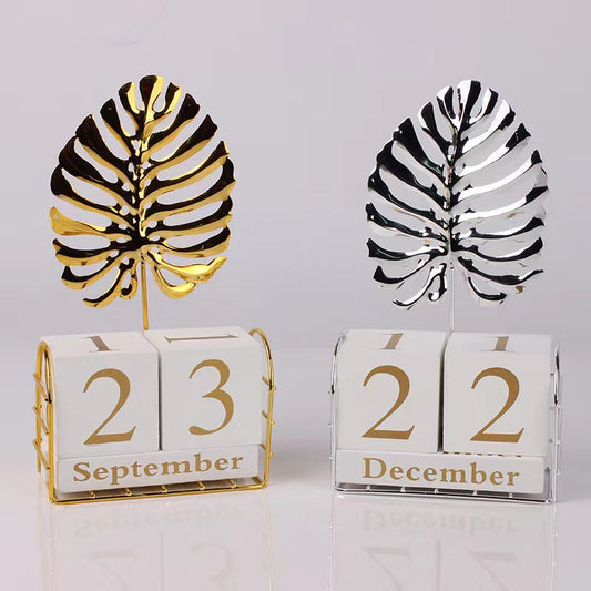 Calendar Desk