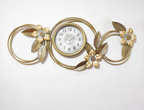 Metal tableau clock