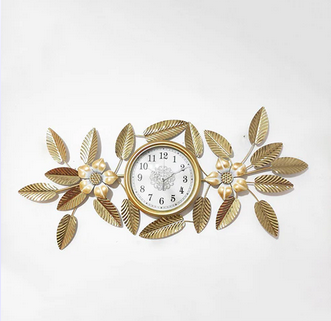Metal tableau clock