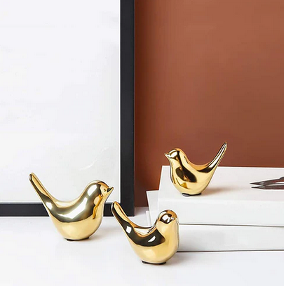 Decorative birds set