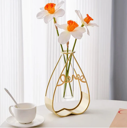 Glass vase