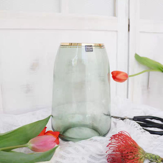 Glass vase