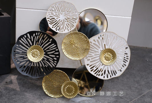 Metal tableau