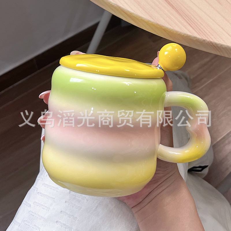 Porcelain mug