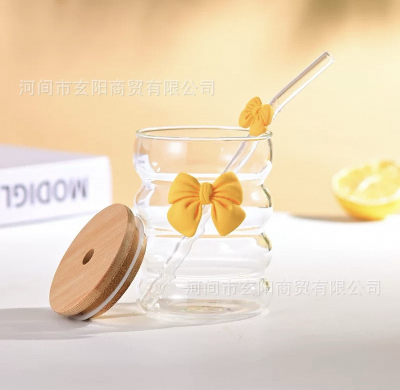 Bow mug