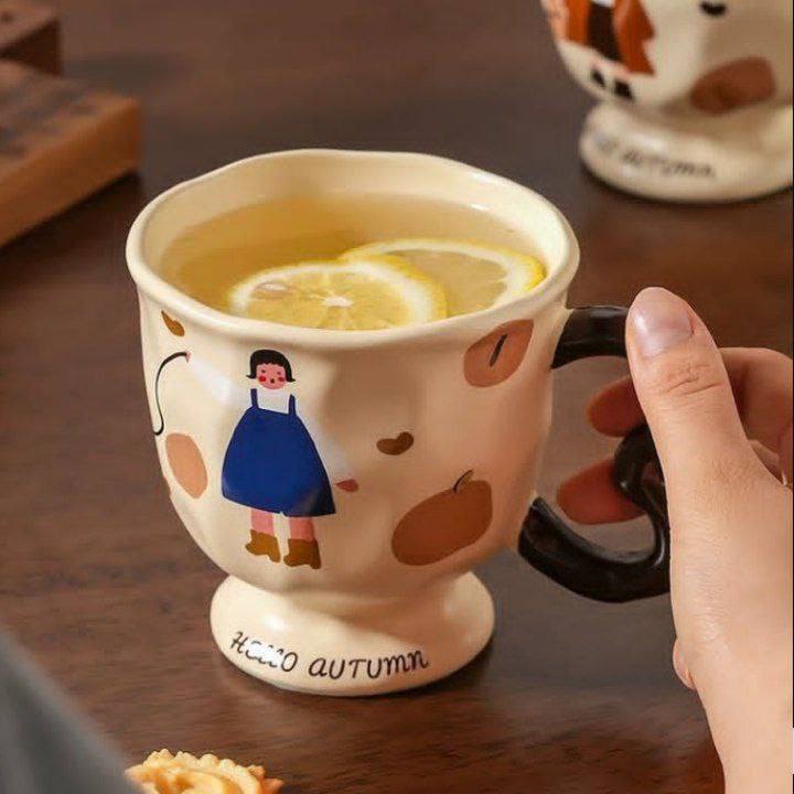 Porcelain mug