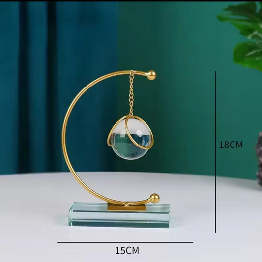 Decorative stand with crystal