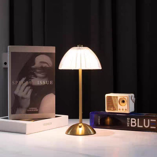 Table lamp