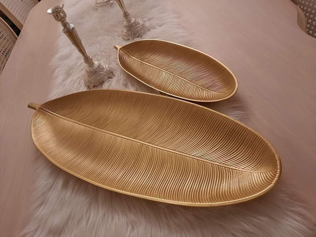 Serving and decoration Porcelain set